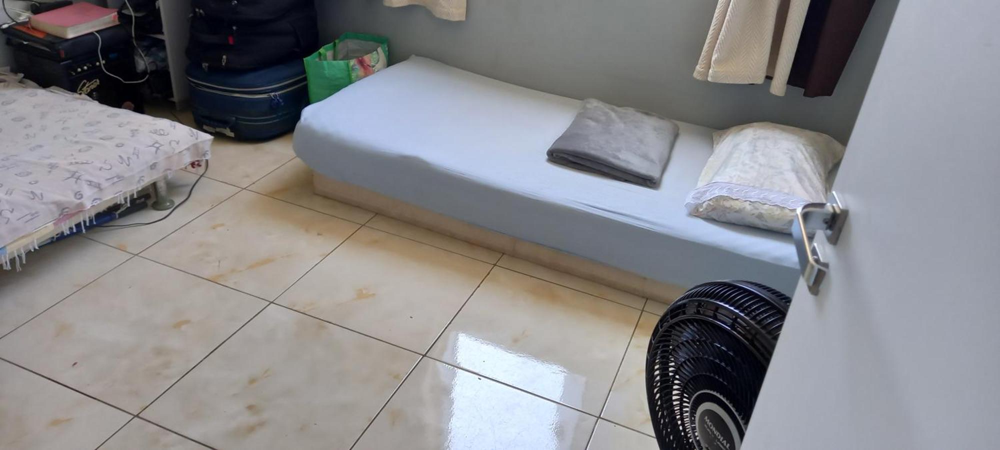 Cama em dormitório misto Brasilia Exterior foto